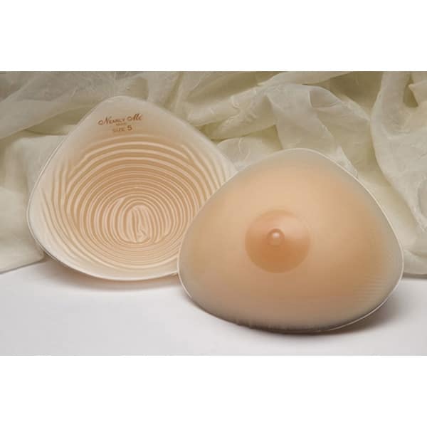 Nearly Me #390 Standard Weight Semi-full Triangle