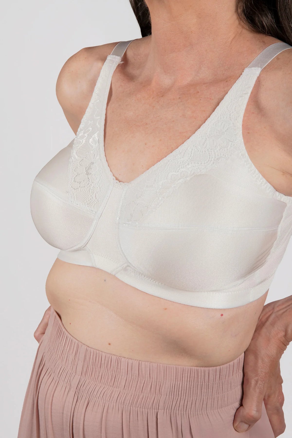 Trulife #6210 Ava Lace Accent Softcup Mastectomy Bra